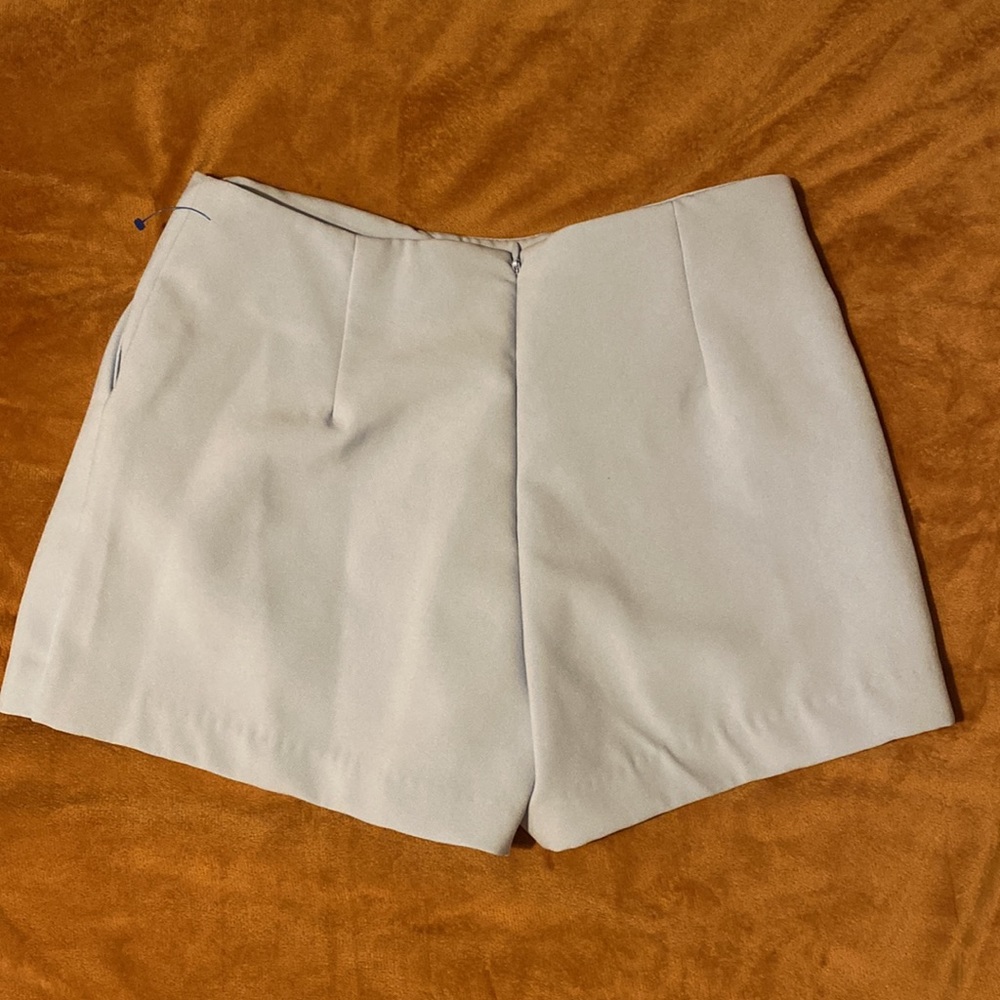 Light blue skort - Picture 2 of 5